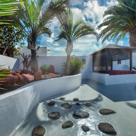 Picasso - Private Pool, Bbq&air-con By Lanzarote *