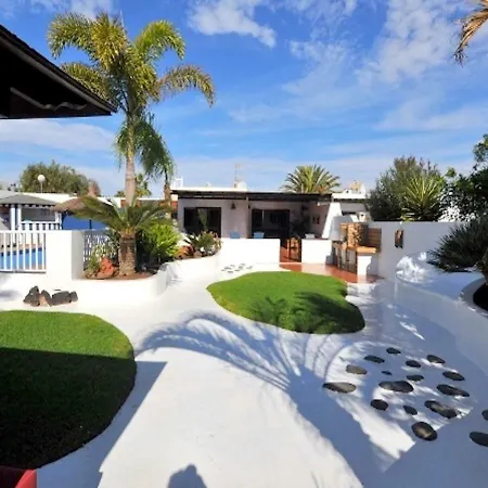 Picasso - Private Pool, Bbq And Air-con By Lanzarote * Playa Blanca (Lanzarote)