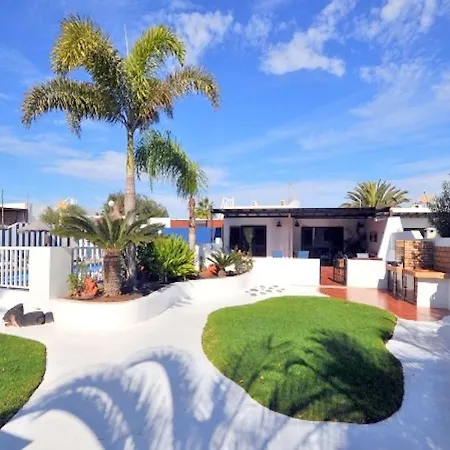 Picasso - Private Pool, Bbq And Air-con By Lanzarote * Playa Blanca (Lanzarote)