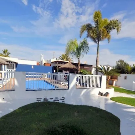 Picasso - Private Pool, Bbq And Air-con By Lanzarote Playa Blanca (Lanzarote)